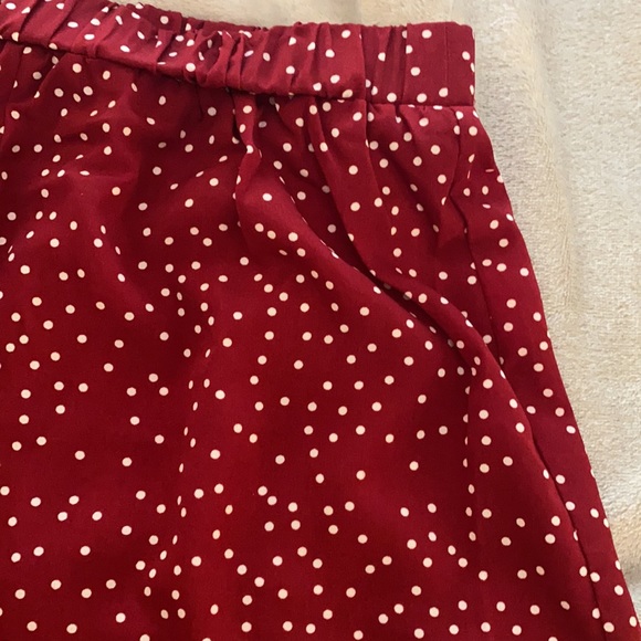 Red Set - Picture 4 of 4